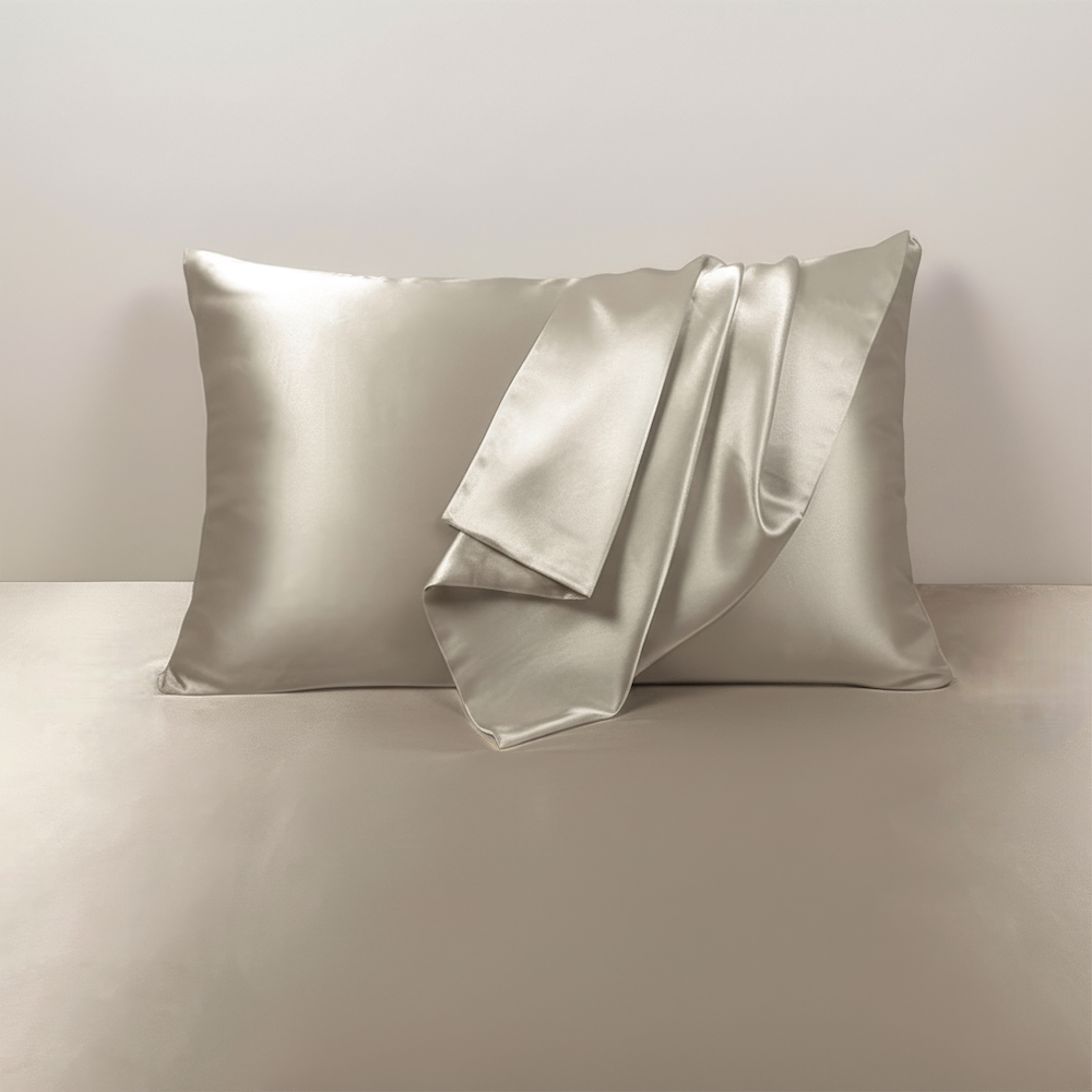 22 Momme Champagne Mulberry Silk Pillowcase with Zipper