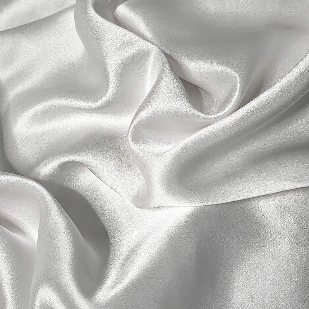 22 Momme Natural White Mulberry Silk Pillowcase with Zipper